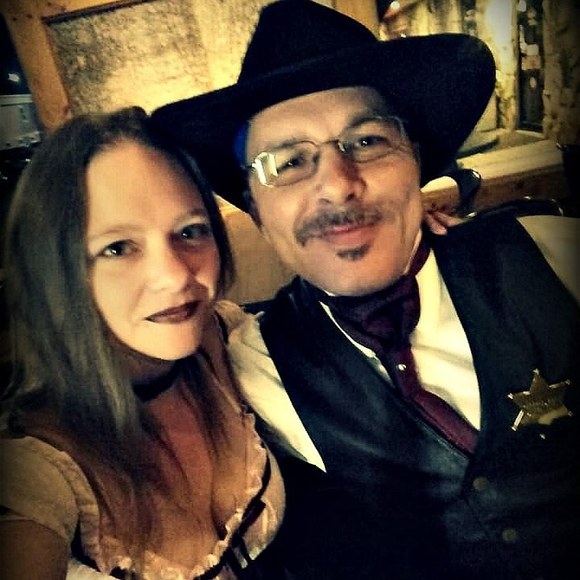 Meet your Posher, Christina - Picture 1 of 1